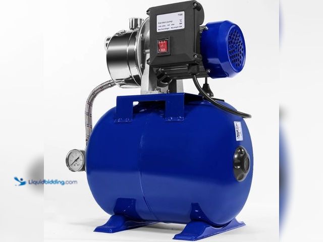 Lot 49-1515751 - XtremepowerUS 1.5HP Shallow Well Pump With Stainless Steel Pressure Tank, 900 GPH 115V Irrigation Pu...