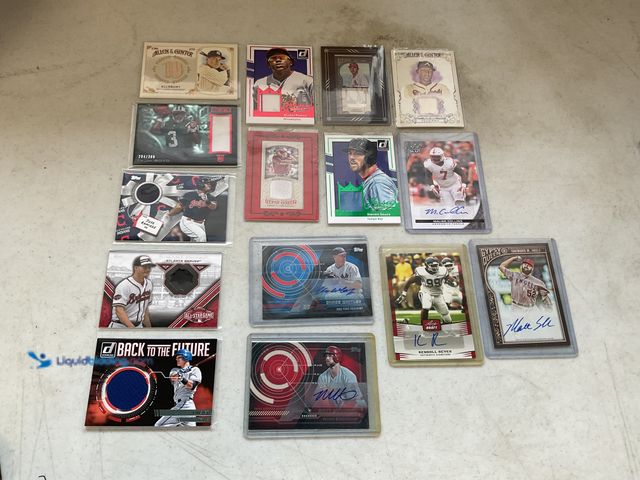 Lot 49-1505557 - COLLECTIBLE 15 JERSEY, PATCH, AUTO, NUMBERED SPORTS CARDS. LOADED WITH GREAT PLAYERS LIKE IAN KINSLE...