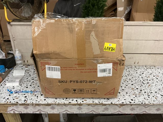 Lot 49-3528316 - Bean Bag Chair Large Bean Bag Chairs, with Fluffy Removable Sponge. [Model: B0CWRYKFK2] Unused