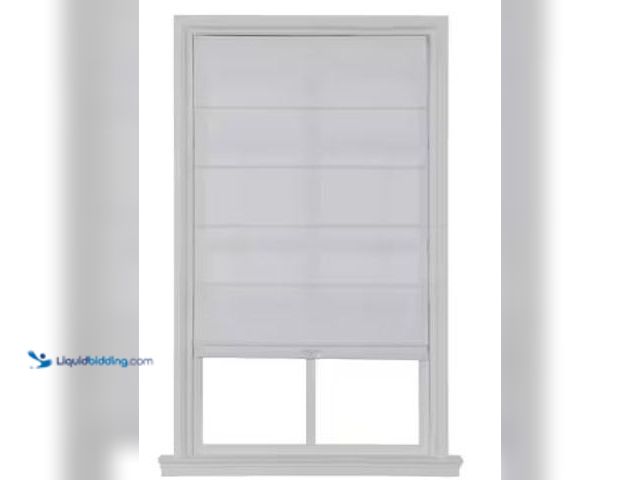Lot 49-1517184 - Home Decorators Collection
Cordless Light Filtering Fabric Roman Shade 36X64 White, Model # RSFA366...
