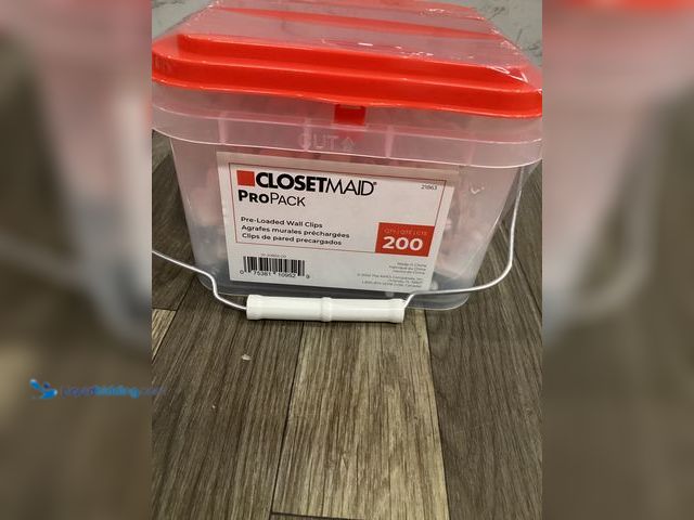 Lot 49-5415362 - ClosetMaid ProPack Pre-Loaded Back Wall Clips (200-Piece). Model # 2186300. Unused.
