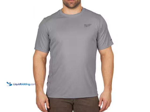 Lot 49-1578060 - Lot of (2) Milwaukee Gen II Men's Work Skin Medium Gray Light Weight Performance Short-Sleeve T-Shir...