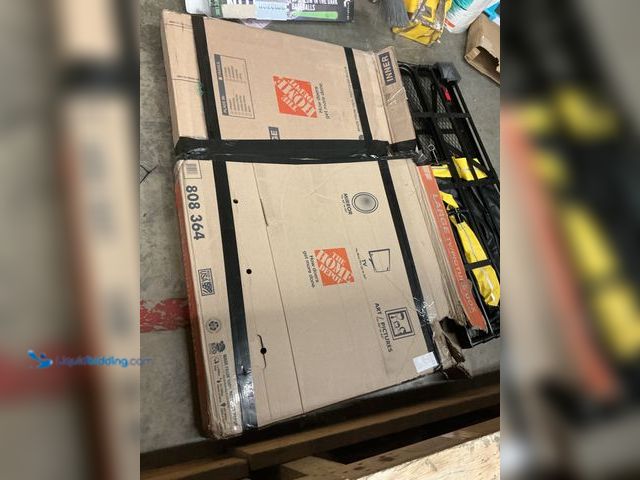 Lot 49-5487669 - Folding Hitch Carrier (attachments included) (scuffs and scratches) Used