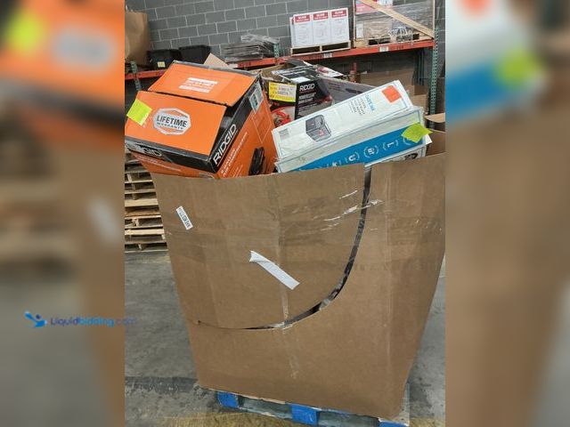 Lot 49-5476712 - Salvage Pallet - IMPORTANT: Please note that the condition of this lot is SALVAGE. Salvage assets ar...