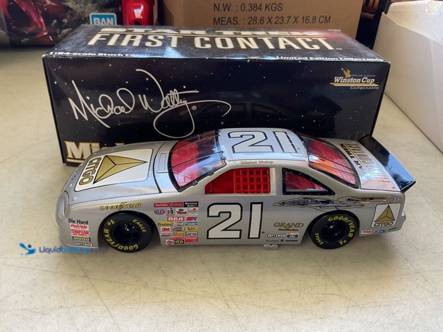 Lot 49-5515049 - Other ACTION RACING MICHAEL WALTRIP #21 STAR TREK FIRST CONTACT 1/24 SCALE DIECAST CAR IN ORIGINAL B...