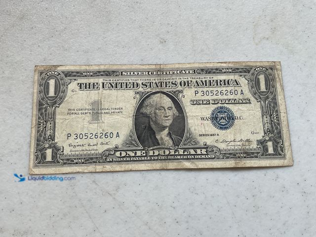 Lot 49-5341527 - 1957 A BLUE SEAL UNITED STATES ONE DOLLAR SILVER CERTIFICATE