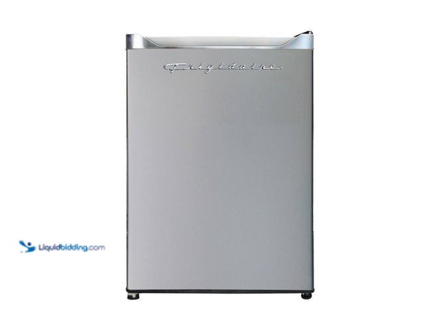 Lot 49-5543011 - Frigidaire
3.0 cu. ft. Upright Freezer- EFRF314, Platinum. Model # EFRF314. Used. Tested and works