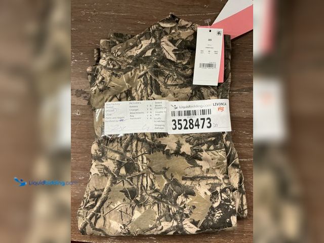 Lot 49-3528473 - Women's Megan Moroney Short Sleeve Graphic T-Shirt - Camo (2pack) (x-small)