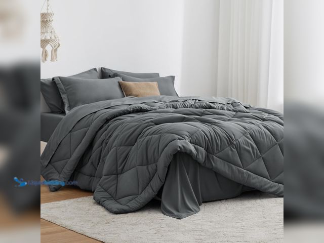 Lot 49-5463711 - Love's cabin Full Comforter Set Dark Grey, 7 Pieces Full Bed in a Bag, All Season Bedding Sets with ...