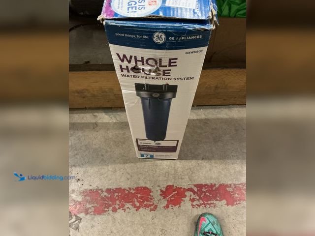 Lot 49-5539804 - GE Whole House Water Filtration System. Model # GXWH60T. Unused