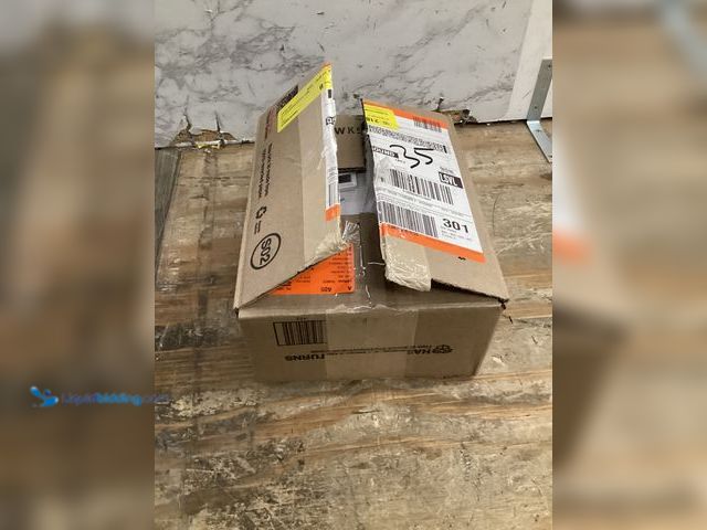 Lot 49-3527661 - Honeywell Home 120-Volt 7-Day Programmable Indoor Light Switch Timer. Model # RPLS530A1038/U. Unused