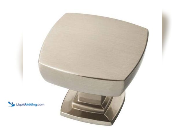 Lot 49-5575085 - QTY 3 - Liberty 6-Pack Webber 1-1/4 in. Classic Satin Nickel Square Cabinet Knobs Model # P35051C-SN...