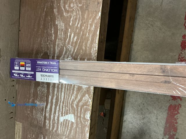 Lot 49-5544129 - QTY 3 - Select Surfaces Molding Kit 3'8" L. Kit includes: 2 T-Moldings, 1 End Cap, 1 Reducer.  4 Mol...