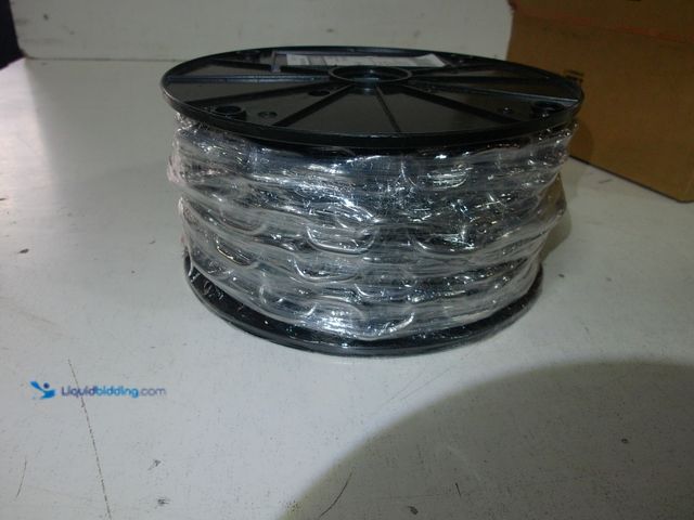 Lot 49-1578148 - EVERBILT 2/0 X 40' 304 STAINLESS STEEL PASSING LINK CHAIN, Working Load Limit 450 lbs., Model # 8103...