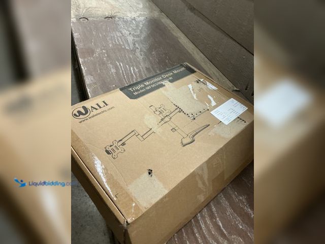 Lot 49-5482185 - WALI Triple Monitor Desk Mount Unused