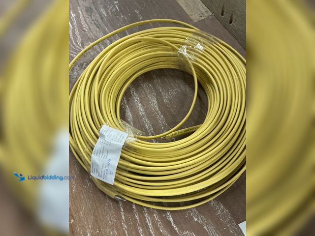 Lot 49-5487056 - cerromax-1 slipwire 12-2 wire (unknown length) Used