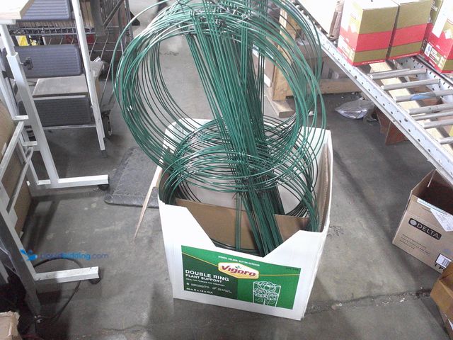 Lot 49-1517515 - 40 in Double Ring Plant Support, 36 Pack, Unused.   Ref#HDPA0717