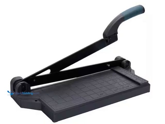 Lot 49-5580744 - Anvil
12 in. Steel Blade Vinyl Cutter for LVP, LVT, SPC, and VCT Vinyl Flooring. Store SKU # 101491...