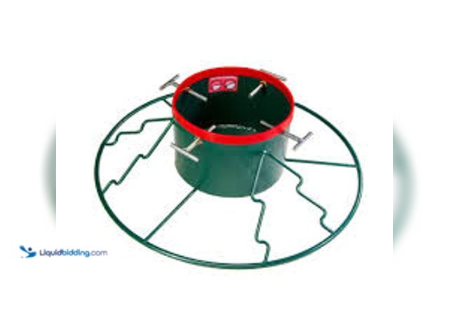 Lot 49-5462013 - Santa’s Last Stand SLS-9HC Heavy Duty Christmas Tree Stand 6–11 ft Yard Butler. Model #033607122608....