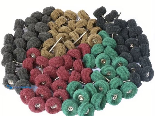 Lot 49-1975775 - New 25 Rotary Tool Accessory Set - Fabric &amp; Aluminum Mini Buffing Polishing Wheels, 3mm Mandrel,...