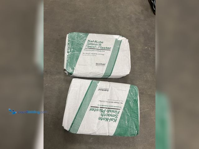 Lot 49-5463549 - Gold Bond® Kal-Kote® Smooth Finish Plaster 50LB Bag (2pack) New