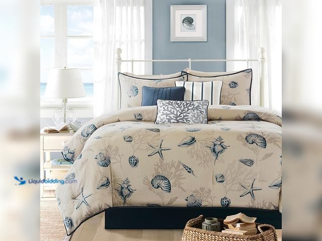 Lot 49-1557348 - (7-Piece) Madison Park Queen Size (90 in x 90 in) 100% Cotton Comforter Set - Coastal Coral, Starfis...