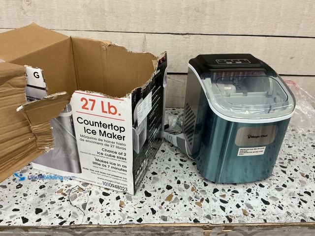 Lot 49-5489103 - Magic Chef 27 lbs. Bullet Ice Countertop Ice Maker in Stainless Steel Blue. Model # HMIM27ST. Unused...
