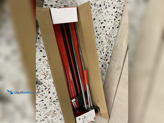 Lot 49-3564692 - Rubi Practic 61 Plus-24 in. Tile Cutter with Tungsten Carbide Blade and Roller Guide, Unused.