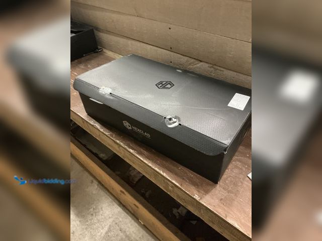 Lot 49-3539507 - HexClad 7-piece Cookware Set Unused