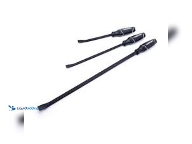 Lot 49-5488082 - Husky  Pry Bar Set (3-Piece). Model # H3PCPRYSET. Unused