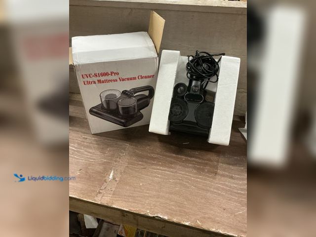 Lot 49-3529135 - Ultra Mattress Vacuum Cleaner (tested works) Used