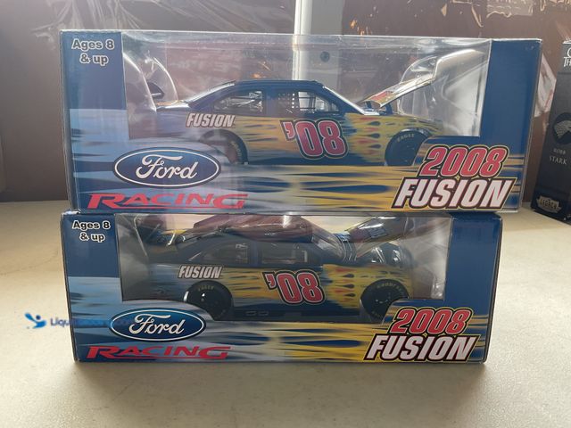 Lot 49-1804512 - 2  FUSION FORD RACING 1/24 SCALE DIECAST CARS.