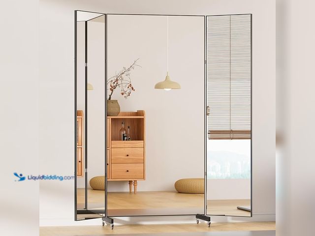 Lot 49-1630838 - 71.5" x 73.25" Large Full Body Non-Glass Frameless Mirror on Wheels (NOTE: Missing wheels, one wheel...