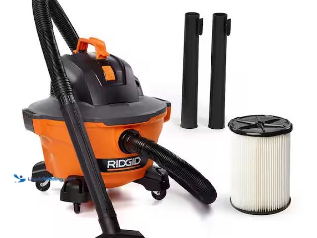 Lot 49-1546836 - RIDGID 6 Gal. 3.5 Peak HP NXT Shop Vacuum Wet Dry Vac with General Debris Filter, Locking Hose and A...