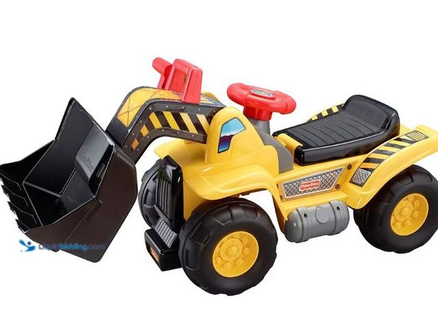 Lot 49-5452662 - Fisher-Price Big Action Load N Go Ride-On with Lights, Sounds, Storage and Walking Bar. Item is New.