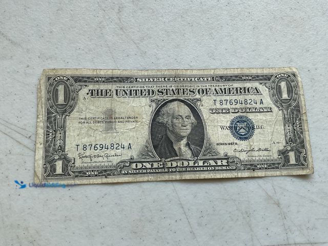 Lot 49-5350189 - 1957 B BLUE SEAL UNITED STATES ONE DOLLAR SILVER CERTIFICATE