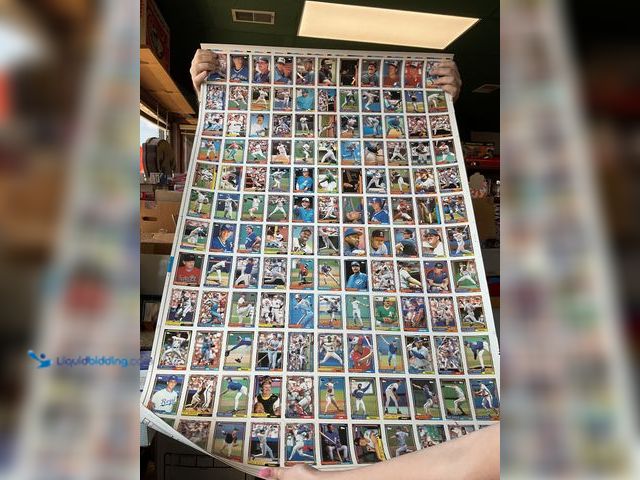 Lot 49-1977161 - Other LOT OF 3 UNCUT 1992 TOPPS BASEBALL CARD SHEETS EACH SHEET CONTAINS 132 CARDS MANY STARS AND HA...