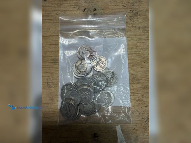 Lot 49-1910298 - Some silver dimes