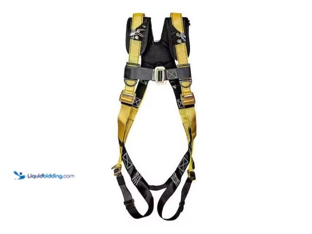 Lot 49-1569301 - Guardian Fall Protection Seraph Universal Harness, Model # 11160, Unused.  Ref#SR0114