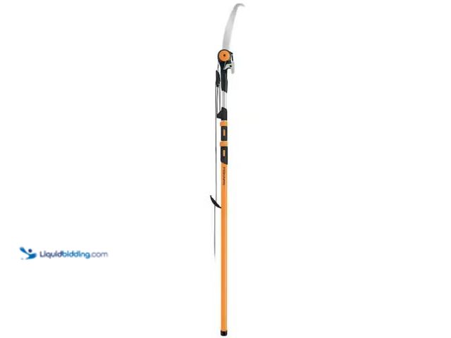 Lot 49-2005973 - Fiskars 16 ft. Extendable 1.25 in. Cut Capacity 15 in. Saw Blade Tree Pruner with Chain-Drive, Model...
