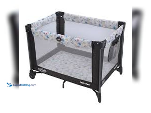 Lot 49-5553608 - Graco Pack 'n Play Portable Playard, Carnival, 18.52 lbs MODEL:047406187836 UNUSED. BAG INCLUDED.