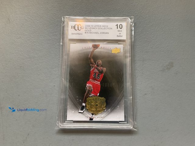 Lot 49-1804301 - GRADED CARD! 2009-10 UPPER-DECK MICHAEL JORDAN LEGACY