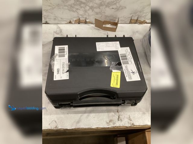 Lot 49-5542769 - Ozark Trail 2-in-1 Butane Griddle. Unused