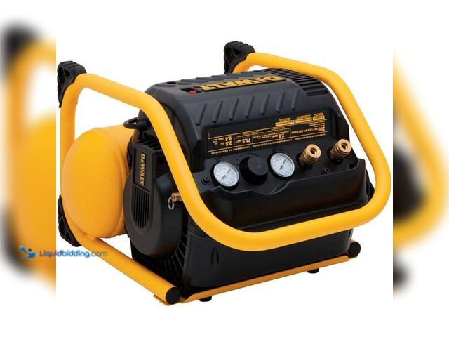 Lot 49-5460779 - DEWALT
2.5 Gal. Portable Electric Heavy Duty 200 PSI Quiet Air Compressor. Item is Used/Dirty