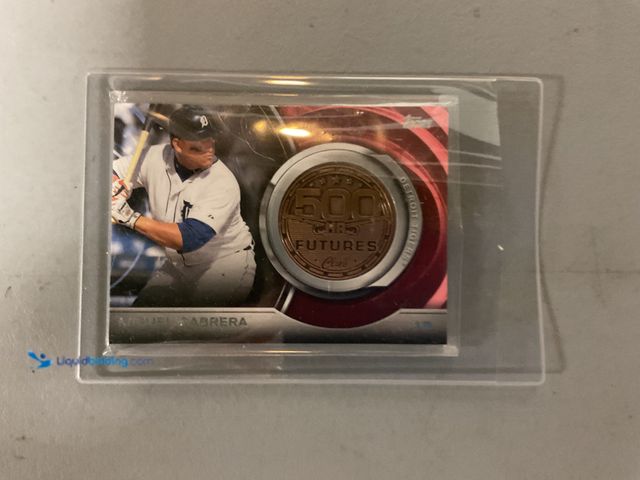 Lot 49-1804325 - 2016 TOPPS BASEBALL MIGUEL CABRERA/TIGERS COMMEMORATIVE MEDALLION