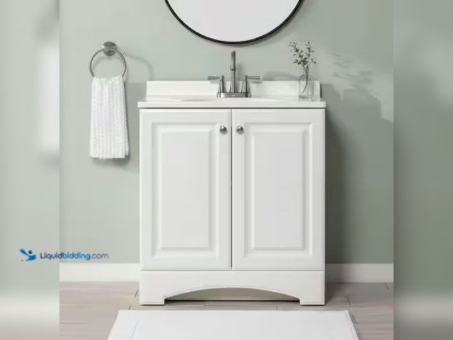 Lot 49-2025217 - Glacier Bay 31 in. Single Sink White Freestanding Bath Vanity with White Cultured Marble Top (Assemb...