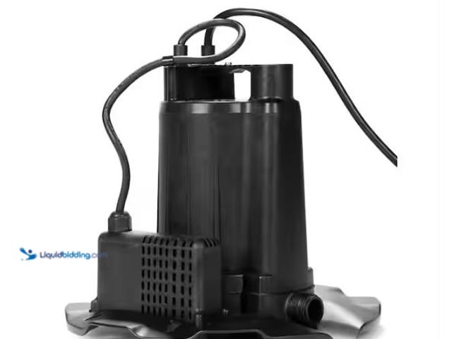 Lot 49-1518186 - Everbilt 1/4 HP Pool Cover Pump Model # EBAU25-PCP, Slightly Used  Ref#HD0724