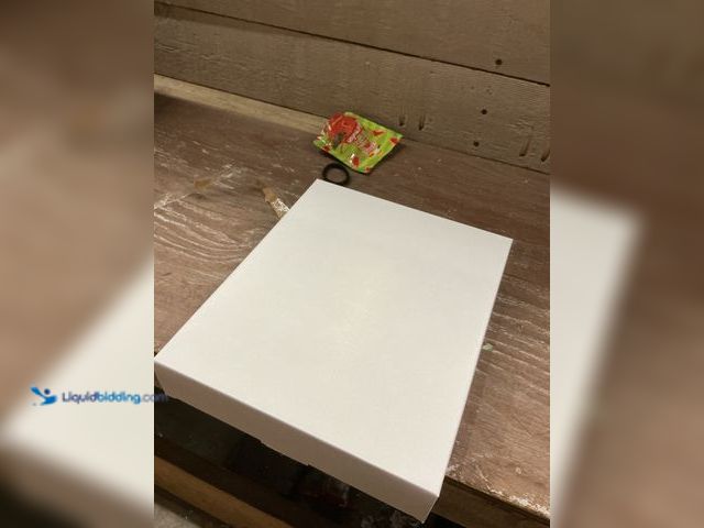 Lot 49-3537939 - Memo Binder W/ Laminated Pockets New