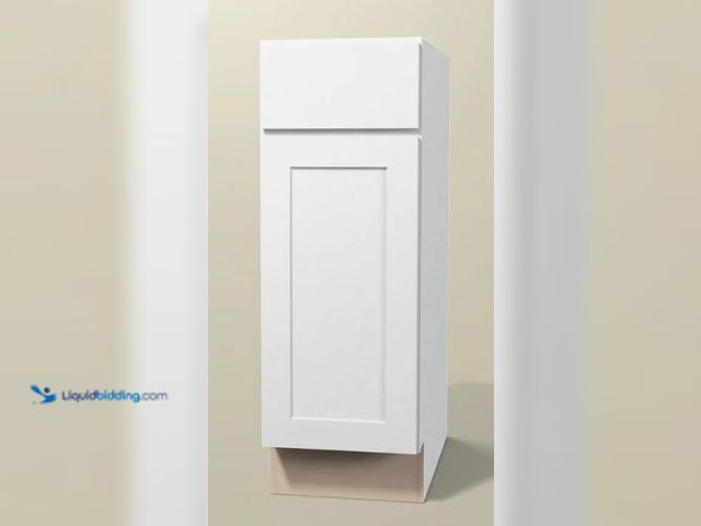 Lot 49-5478307 - Hampton Bay Courtland Shaker Base Kitchen Cabinet in Polar White Item is parts & repair