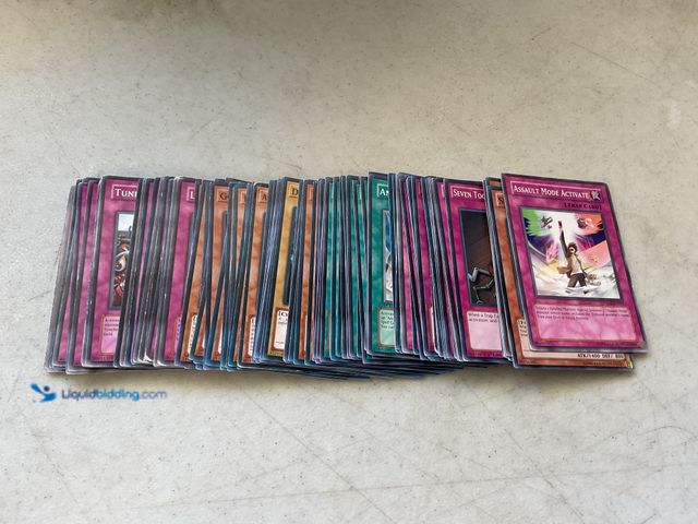 Lot 49-5515070 - Other LOT OF 100+ YU-GI-OH COLLECTIBLE TRADING CARDS FROM VARIOUS YEARS AND TYPES LOADED WITH GREAT ...